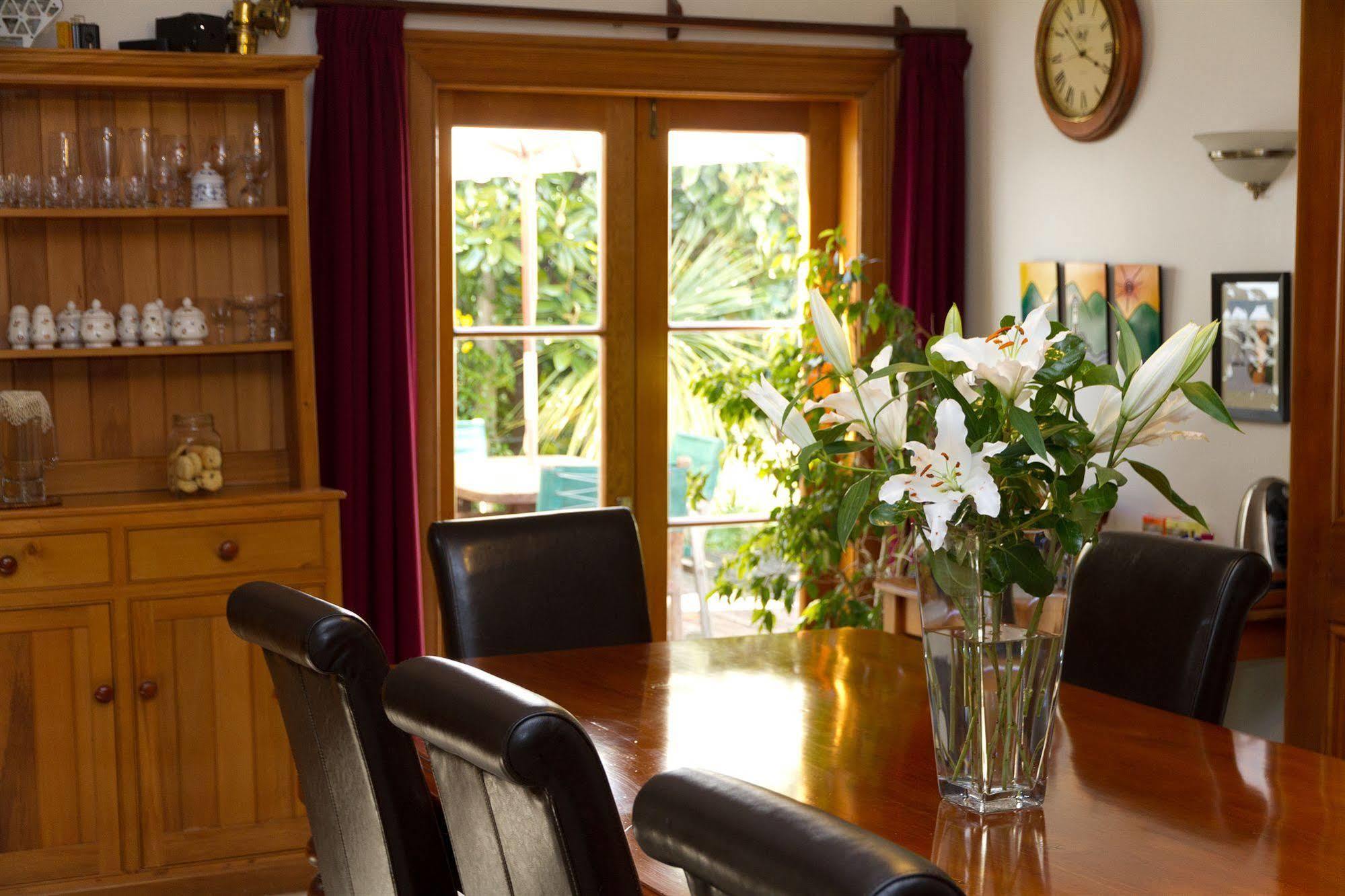 Bed and Breakfast Cambria House à Nelson Extérieur photo